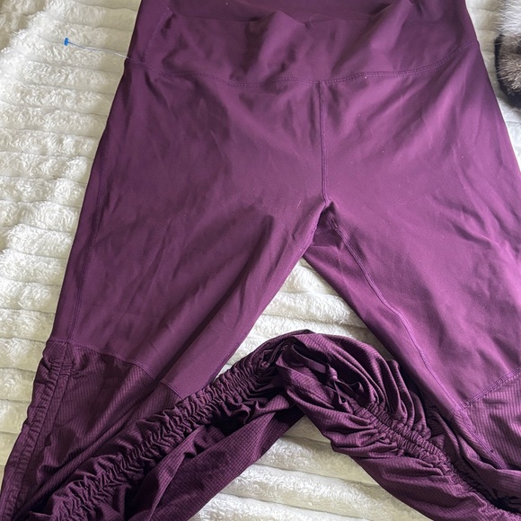 Fabletics Pants - Fabletics Leggings in Rich Purple